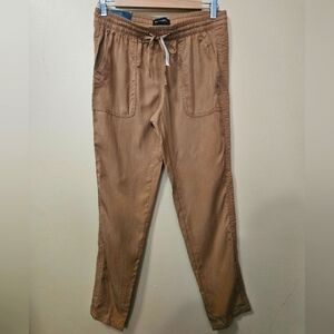 NWT Banana Republic Outlet Women's Size XS Pants Tencel Lyocell